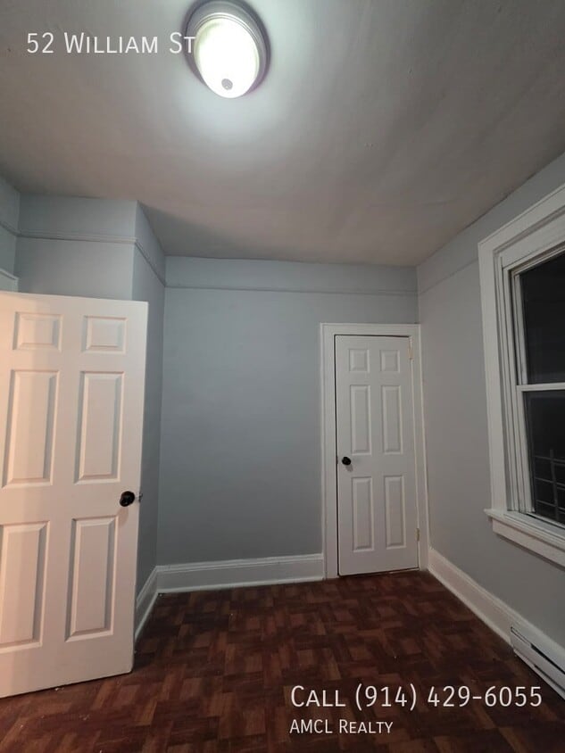 Photo - 52 William St-2