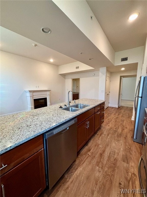 Building Photo - 591 Terrace Blvd