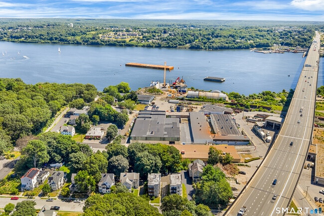 Building Photo - 145 Crystal Ave