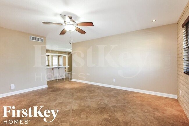 Building Photo - 3501 West Ironwood Drive