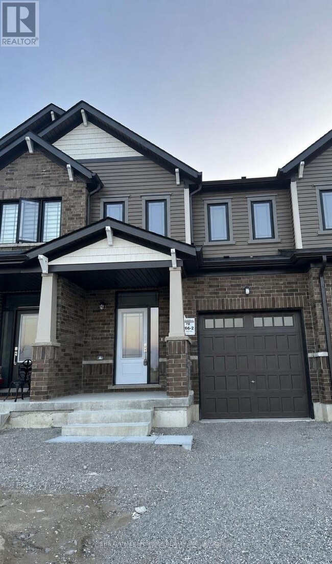 Building Photo - 71 Milady Cres