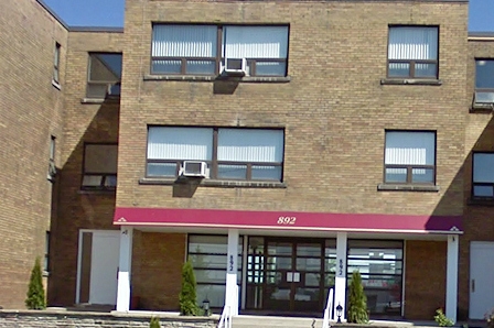Building Photo - Lynn Laird Apartments