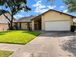 Building Photo - 10603 Silkwood Dr