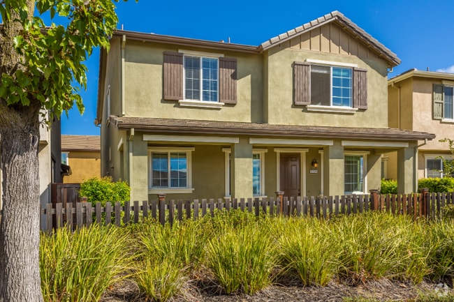 Building Photo - 4255 Wagner Ct