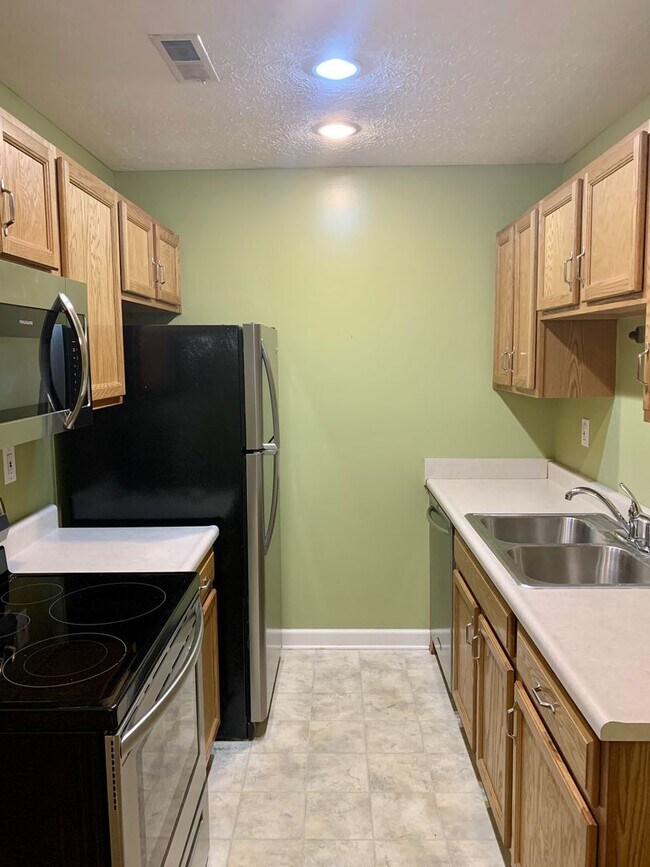 Building Photo - 173 Central Blvd Apt 22 (Mount Washington)