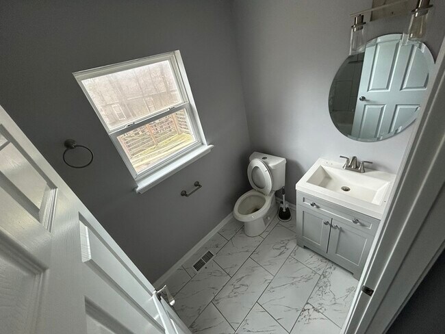 Foto del edificio - Newly Renovated!