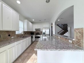 Building Photo - 2814 Ridgeglen Ln