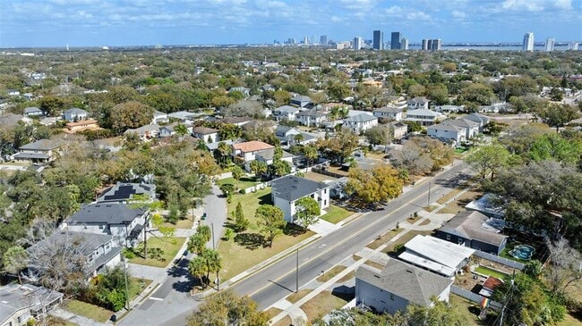 Building Photo - 4009 W Euclid Ave