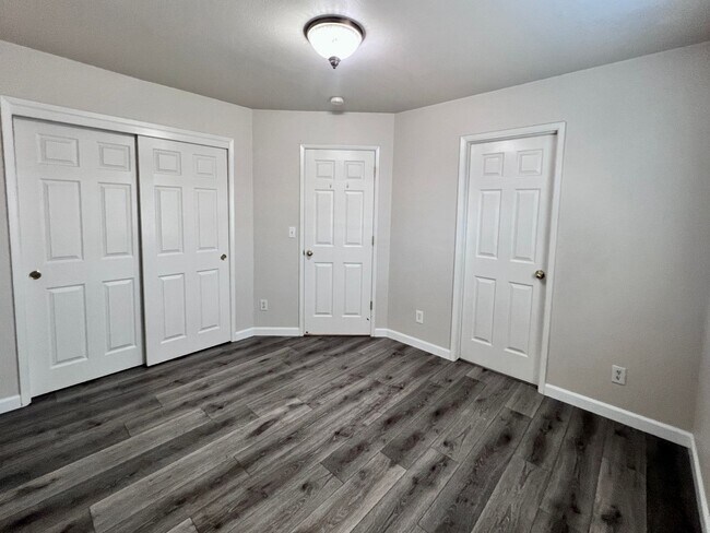 Foto del edificio - $2,195 Alluvial & Ingram, 4 Bedroom House ...