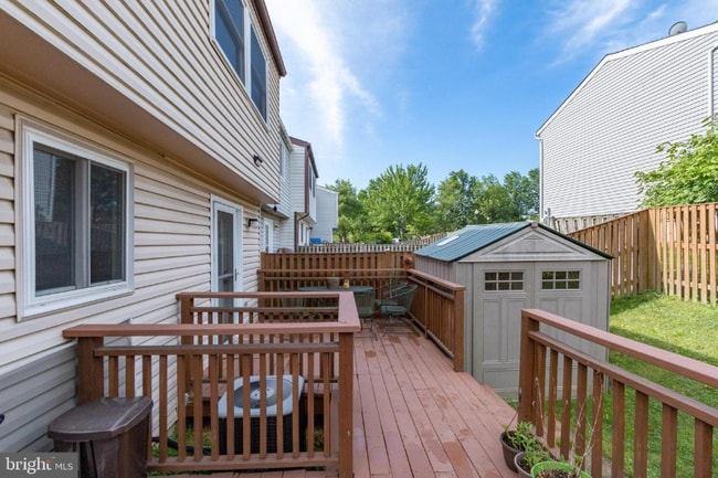 Building Photo - 9239 Redbridge Ct