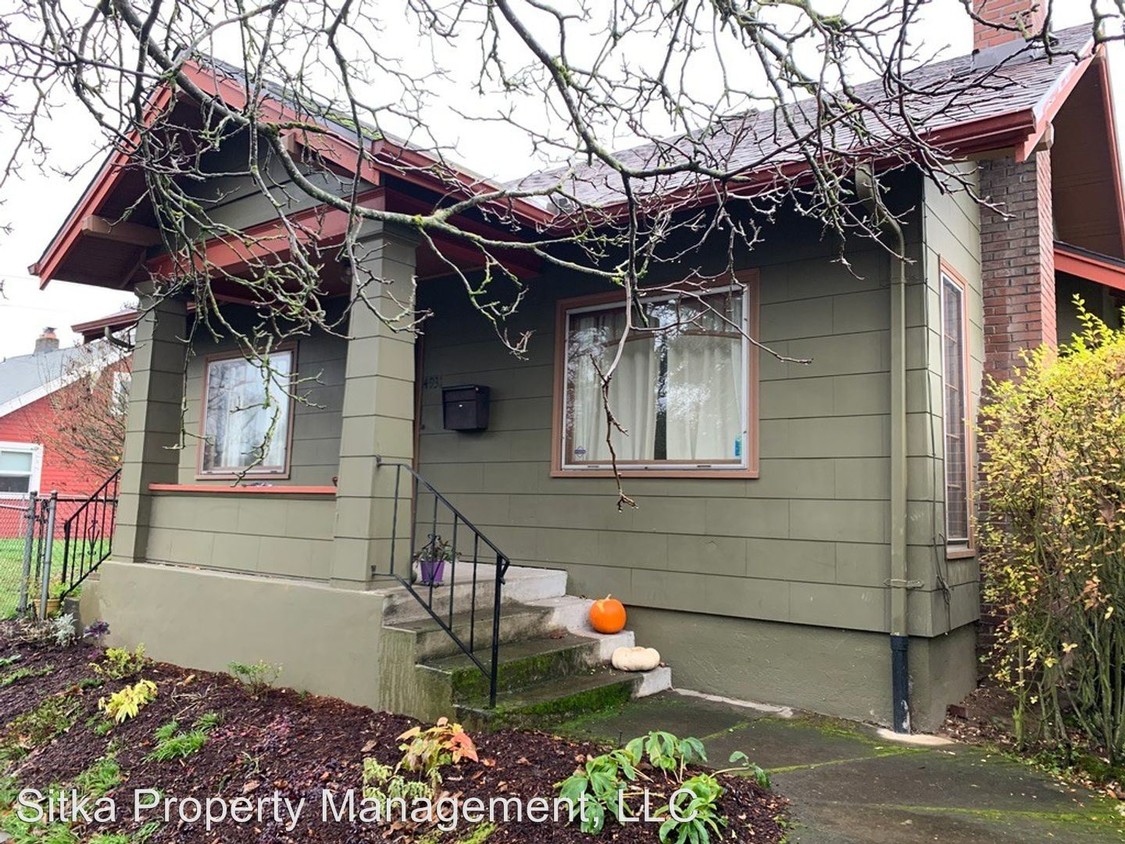 Foto principal - 2 br, 1 bath House - 4931 N Montana Ave