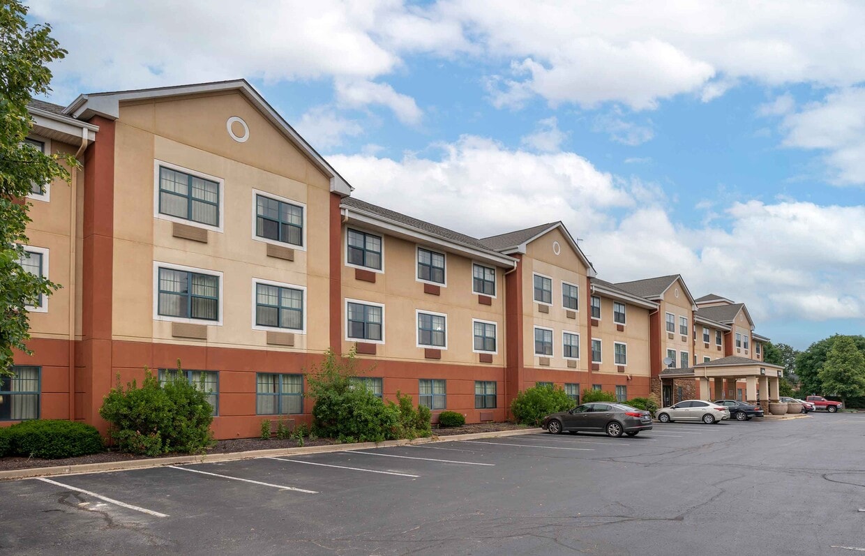 Primary Photo - Furnished Studio-Indianapolis - Castleton