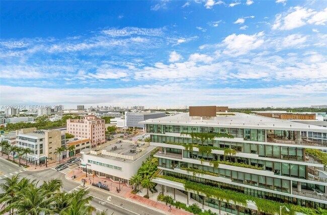 Foto del edificio - 2301 Collins Ave