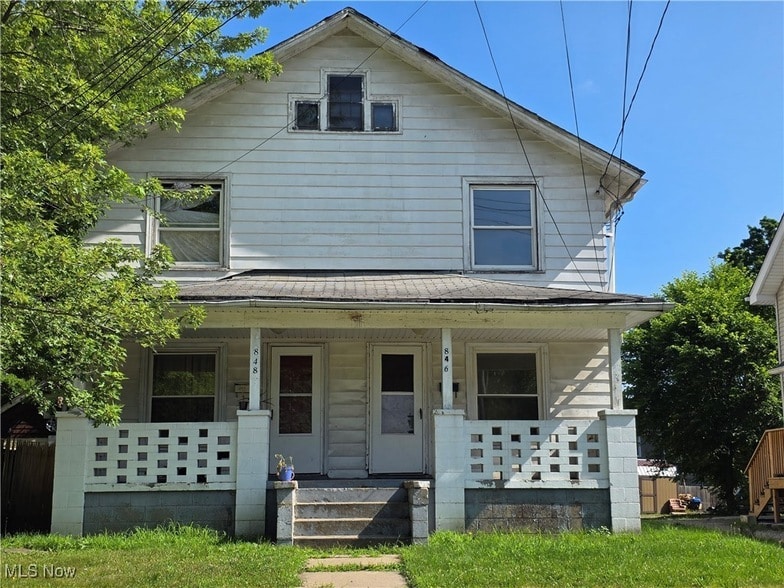 846 Hunter St NW Warren, OH 44485 – photo 2