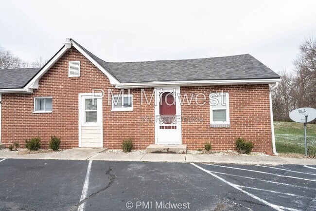 Foto del edificio - 2142 W US Hwy 40