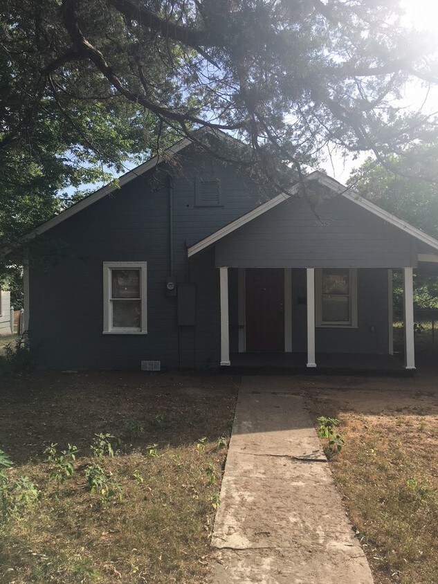506 LaClede, Bellmead, TX 76705 House Rental in Bellmead, TX
