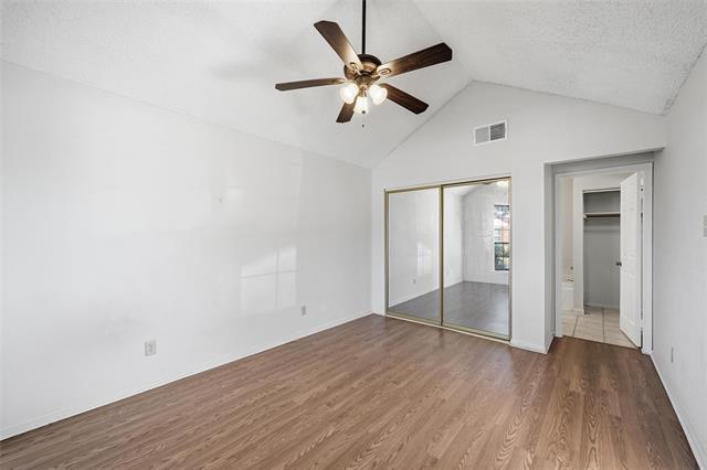 Foto del edificio - 4236 Lavaca Trail