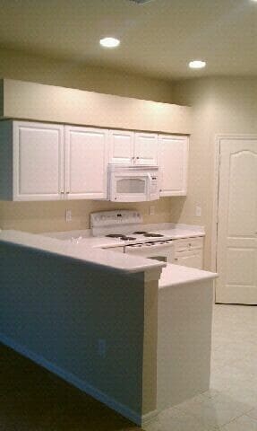 Primary Photo - 2/2 Located in Stoneybrook in Gateway! Ann...