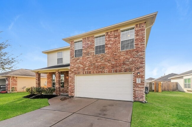 Building Photo - 2615 Verano Dr