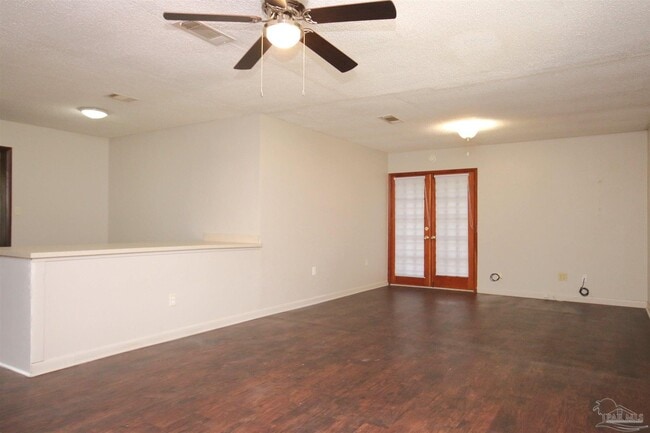 Building Photo - 4745 Praline Ln