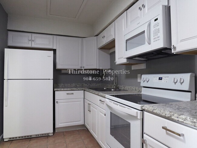 Building Photo - 4711 San Jose Village Ct