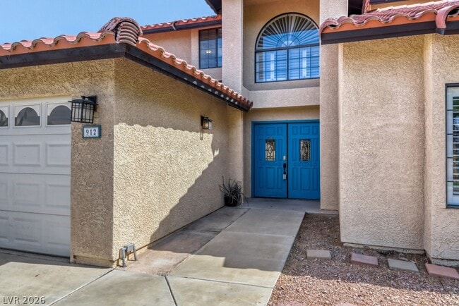 Building Photo - 912 Portulaca Ct
