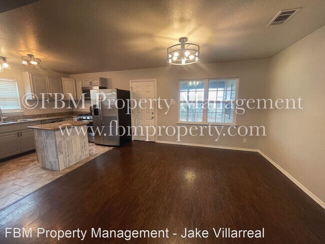 Foto del edificio - 3 br, 2 bath House - 200 Pensacola Ave