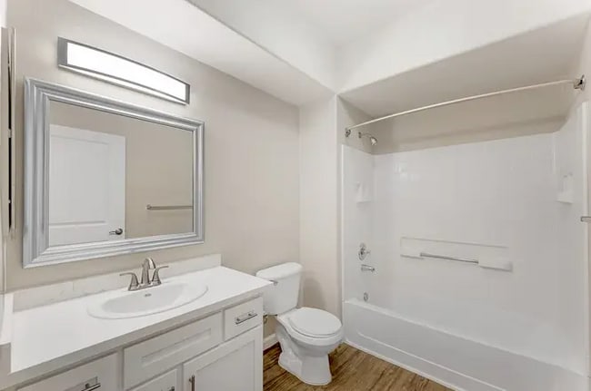 Building Photo - 700 Gibson Dr