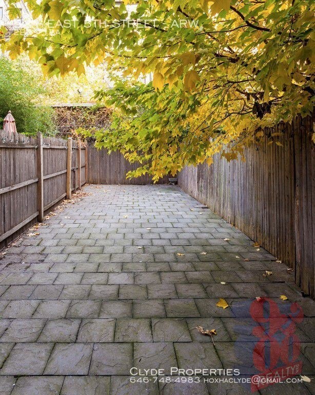 Building Photo - EAST VILLAGE/ 2 BDRM/ PRIVATE OUTDOOR SPACE