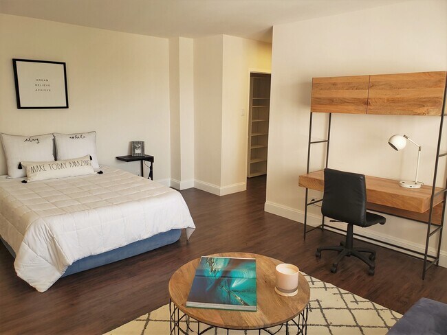 Foto del edificio - 10401 Wilshire