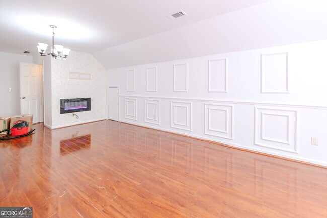 Foto del edificio - 120 Hartford Pl