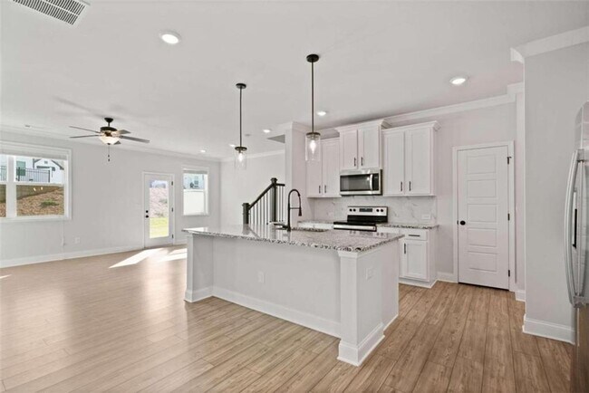 Building Photo - 4637 Cypress Landing Wy