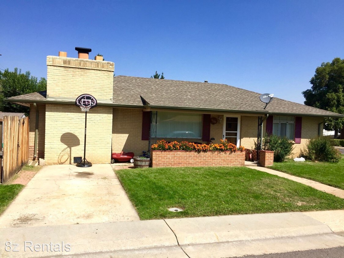 Primary Photo - 6665 W 54th Pl