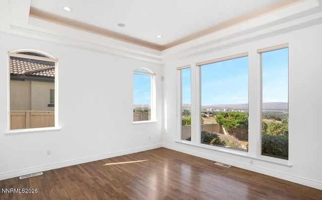 Foto del edificio - 4690 Aberfeldy Rd