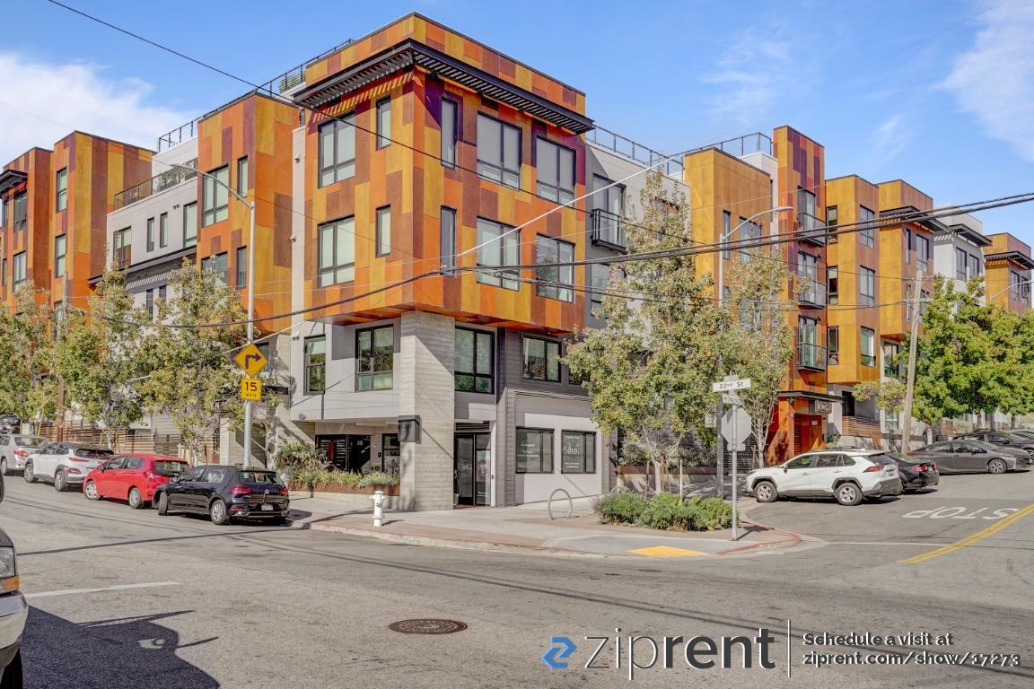 Primary Photo - 1300 22nd St
