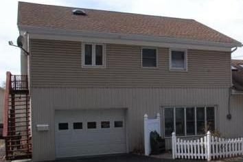 Building Photo - 62 E Station Ave