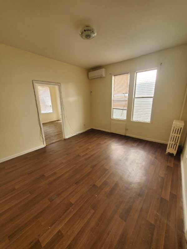 Foto del edificio - 105-19-105-75 75th St