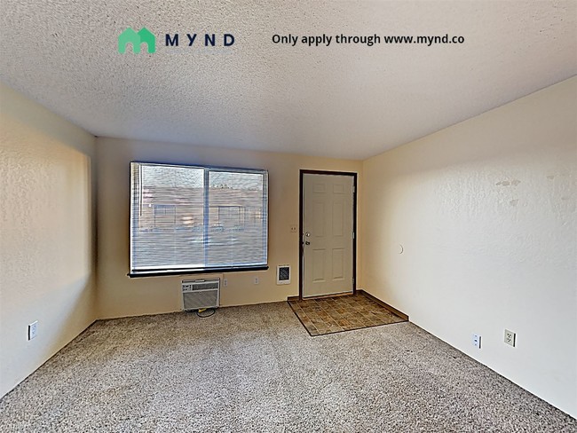 Building Photo - 2 br, 1 bath  - 1011 S 42nd Ave Apt A Apt A
