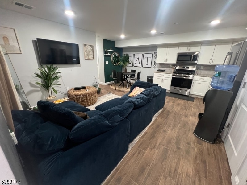 Foto principal - 118 Fleming Ave