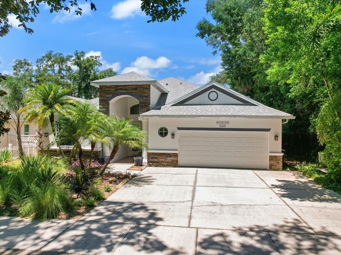 Primary Photo - 2460 Rajel Ave