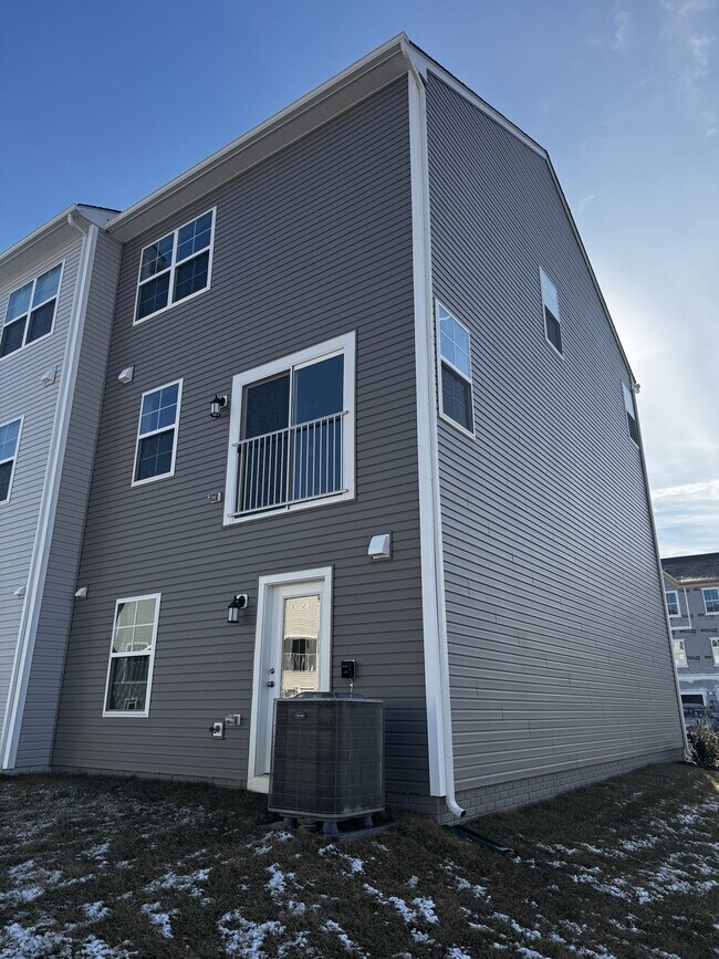 Foto del edificio - 113 Canning Rd