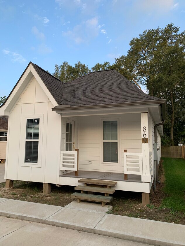 Foto principal - 875 Topsy Bel Rd