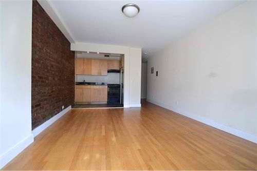 Foto del edificio - 415 W 48th St