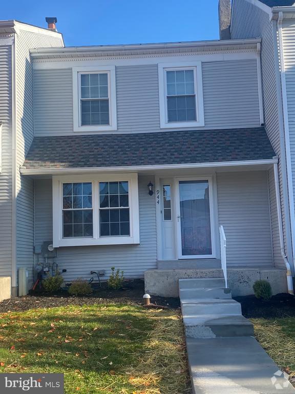 Building Photo - 944 Craftsman Rd