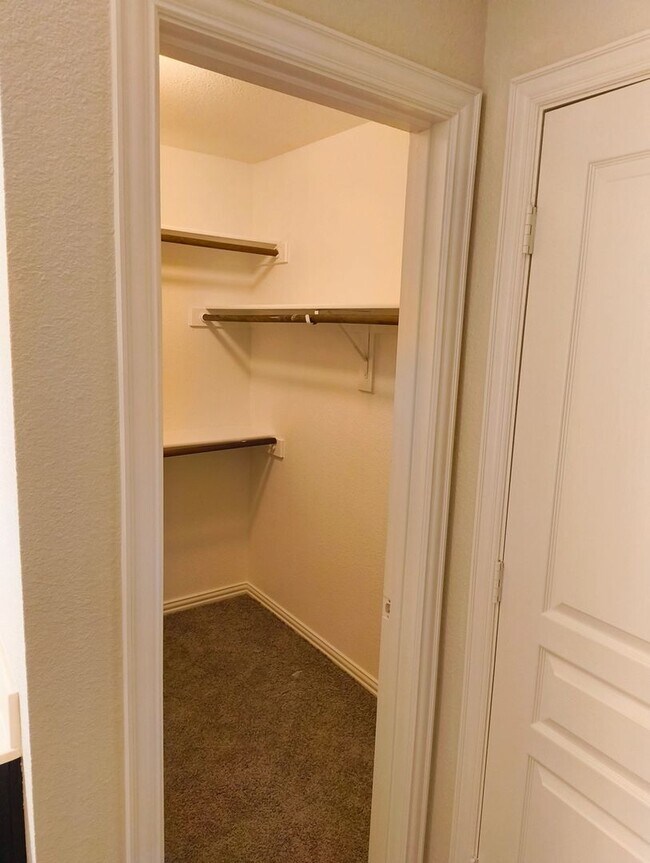 Building Photo - Charming 3BR House in Fort Worth