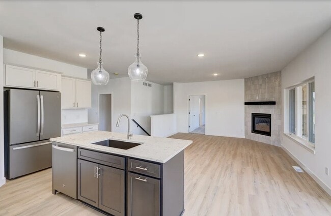 Foto del edificio - 801 Vineyard Ct