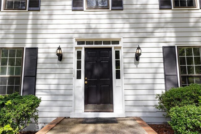 Foto del edificio - 7766 Hampton Cove
