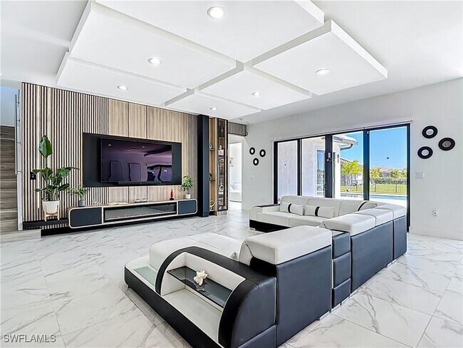 Foto del edificio - 5046 Panella Ave