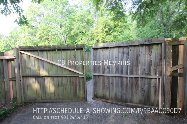 Foto del edificio - 4128 Michael Rd