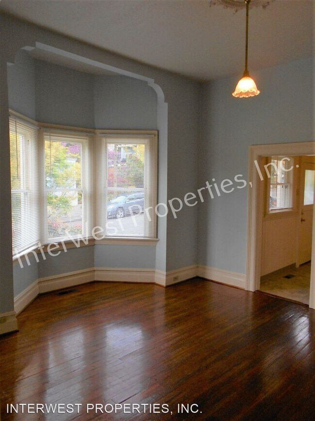 Foto del edificio - 2 br, 1 bath House - 3335 S CORBETT AVENUE